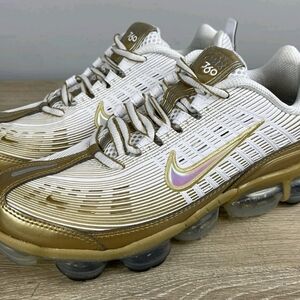 Nike Air VaporMax 360 White Metallic Gold Women’s Size 8 New Without Box Rare
